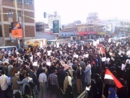 مسلحو الحوثي يعتدون على مسيرة حاشدة في صنعاء ويختطفون 6 ناشطين