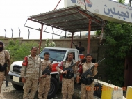 القبض على5مشتبهين بمقتل جنود بتعز واشتباكات بين الوكيل الاكحلي وحراسة ادارة الامن